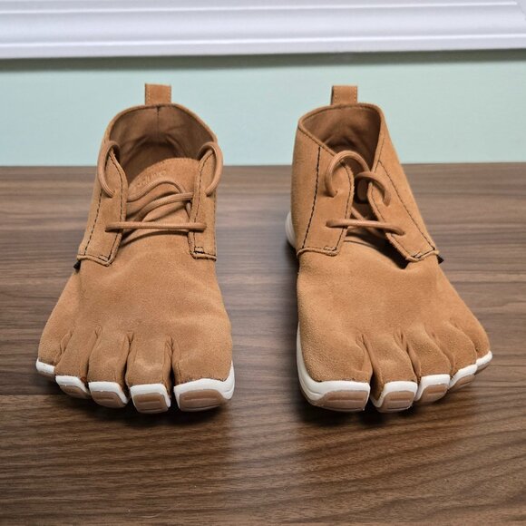 Peluva Desert Boot, Women's 9.5 - Picture 2 of 15